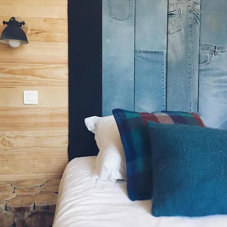 アパートホテル & De La Marine Loire モンソロー